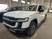 2024款 丰田酷路泽3500 3.5T GR-Sport 天窗 抬显 后娱 无雷测