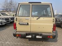 丰田酷路泽70系列