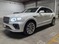 2023款 宾利添越 4.0T 长轴 雅度