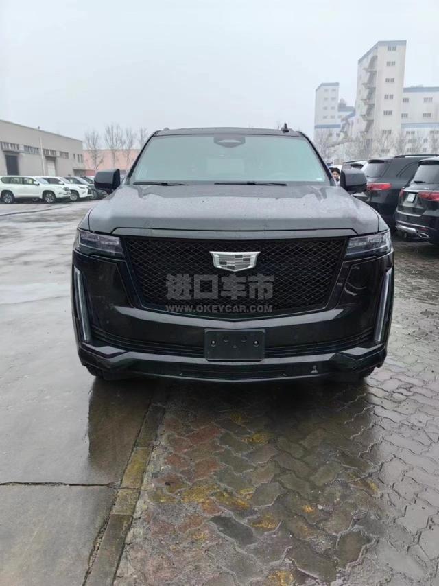 加版2023款 凯迪拉克凯雷德6.2L ESV加长 四驱 Sport Platinum