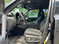 24款 LX600 7座 Premium高级