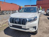 2023款 丰田霸道2800 2.8T 柴油 TX-L 两气 底挂 天窗 19轮