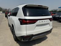 24款 LX600 7座 Premium高级