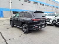 23款 LX600 7座 Premium高级