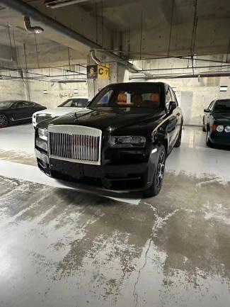 2024款 劳斯莱斯库里南(Cullinan) 6.7T Black Badge 车型报价=价格随时变动=联系方式15122349933敬业（同微信）欢迎咨询 全国可分期