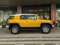 丰田FJ酷路泽