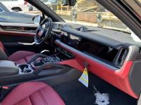 保时捷卡宴(凯宴)