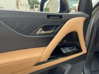 23款 LX600 7座 Luxury豪华