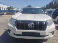 2023款 丰田霸道2700 2.7L TX 铁轮 外挂 天窗 丐版