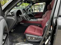 24款 LX600 7座 Luxury豪华