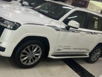 2023款 丰田酷路泽4000 4.0L GX-R 八气 20轮