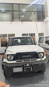 2024款 丰田酷路泽70系列  4.0L LC71 手动 汽油 铝轮