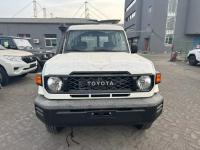 2024款 丰田酷路泽70系列 4.0L LC78 自动 汽油