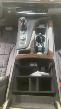 凯迪拉克凯雷德