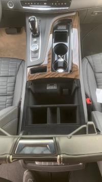 凯迪拉克凯雷德