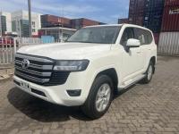 2024款 丰田酷路泽4000 4.0L GX-R 4气 18轮