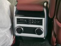 路虎揽胜行政3.0汽油