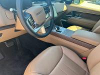 路虎揽胜行政3.0汽油