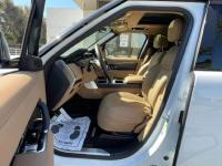 路虎揽胜行政3.0汽油