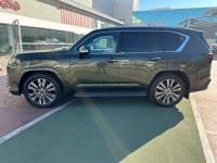 23款 LX600 7座 F-Sport运动