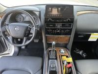 日产Armada阿曼达