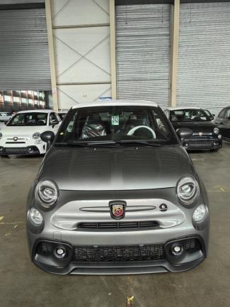 2022款 阿巴斯ABARTH 695 1.4T 自动 竞技版 秦经理 18222617717{同微信} 可零首付 定金