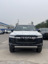 2024款 丰田酷路泽3500 3.5T GR-Sport 天窗 抬显 后娱 雷测