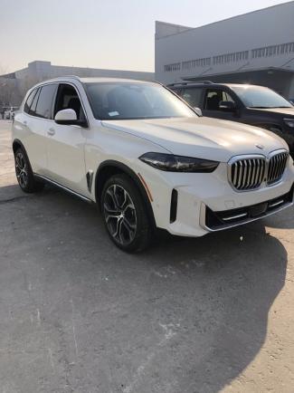 2024款 宝马X5 xDrive40i XLine 国六 全国上牌 联系方式：15522748577（同微信） 颜色齐全