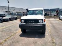 2024款 丰田酷路泽70系列 4.0L LC78 自动 汽油