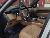 路虎揽胜行政3.0汽油