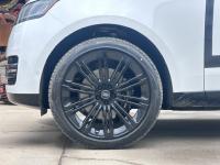 路虎揽胜行政3.0汽油