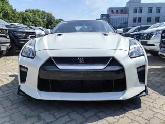 2023款 日产GT-R 3.8T Premium高级版 秦经理 18222617717{同微信} 可零首付 定金