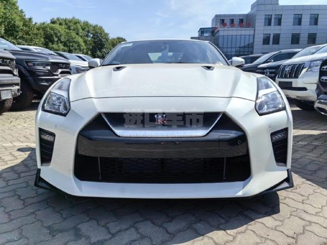 美规2023款 日产GT-R 3.8T Premium高级版