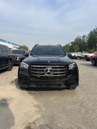 2024款 奔驰GLS450 6座 AMG包 顶峰包