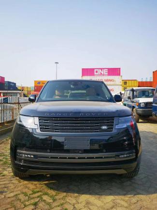 2024款 路虎揽胜行政3.0T P400 汽油 SE 长轴 7座 贵宾热线18622901333视频验车 全国分期 全国上牌 定金发车