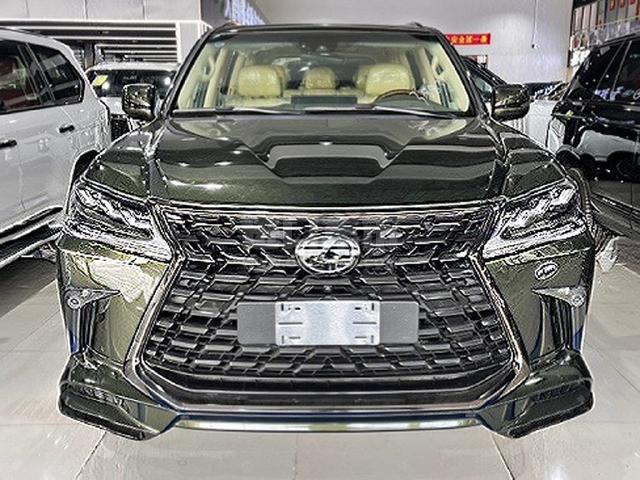 中东版2021款 雷克萨斯LX570 限量 S 黑曜