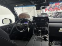 24款 LX600 7座 Premium高级 标准型