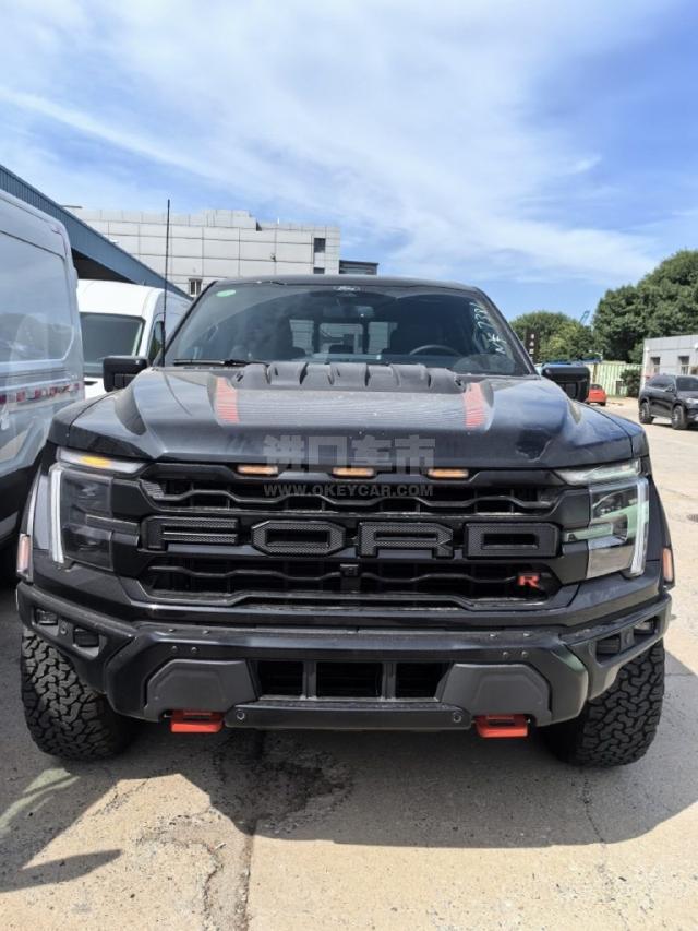 美规2024款 福特F150 5.2T 四门 Raptor猛禽 猛禽R包