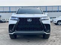 2024款 雷克萨斯LX600 LX600 7座 F-Sport运动