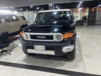 2022款 丰田FJ酷路泽 4.0L GX-R 两气 蠕行 大屏 气泵