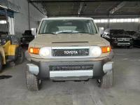 2022款 丰田FJ酷路泽 4.0L GX-R 两气 蠕行 大屏 气泵