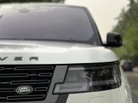 路虎揽胜行政4.4汽油