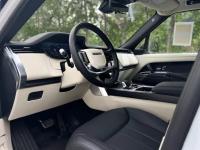 路虎揽胜行政4.4汽油