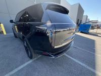 路虎揽胜行政4.4汽油