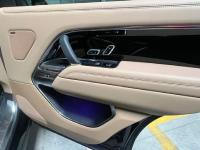 路虎揽胜行政4.4汽油