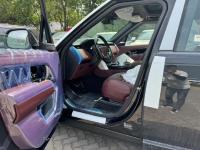 路虎揽胜行政3.0汽油