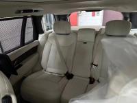 路虎揽胜行政3.0汽油