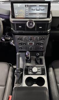 INEOS(英力士)Grenadier掷弹兵