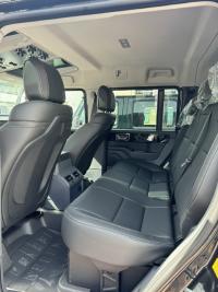 INEOS(英力士)Grenadier掷弹兵