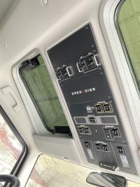 INEOS(英力士)Grenadier掷弹兵